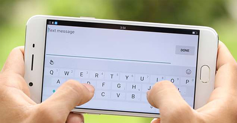 Cách làm bàn phím trở lại bình thường trên iPhone, điện thoại Android