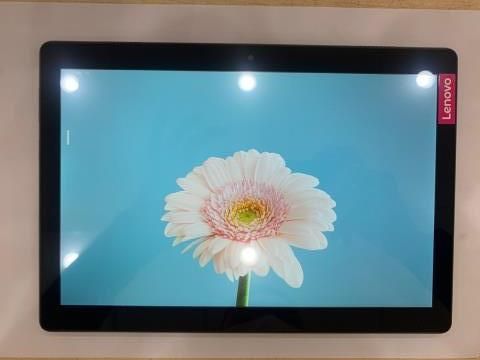 Máy tính bảng Lenovo M10 TB-X505L(2G/32GB)/Đen