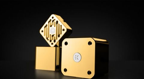 Tản Nước Custom Chưa Đủ Xịn, Ek Ra Mắt Bộ Linh Kiện Tản Nhiệt Mạ Vàng