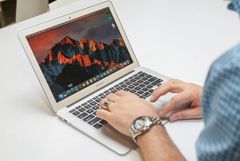  MacBook mã SA/A là của nước nào? Xuất xứ ở đâu? Dùng có tốt không? 