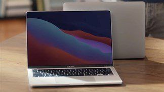 Thánh soi công nghệ: MacBook Pro M1 xuất hiện trong video quảng cáo của Intel, tuy nhiên lại đẹp hơn nhiều so với hàng thật