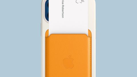 iPhone 12, iPhone 12 Pro ra mắt cùng với bộ sạc không dây thương hiệu MagSafe, ốp lưng mới và nhiều phụ kiện khác