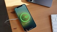  iPhone 12 series và phụ kiện MagSafe có thể gây nguy hiểm cho người đeo máy trợ tim, nguyên nhân là do... 