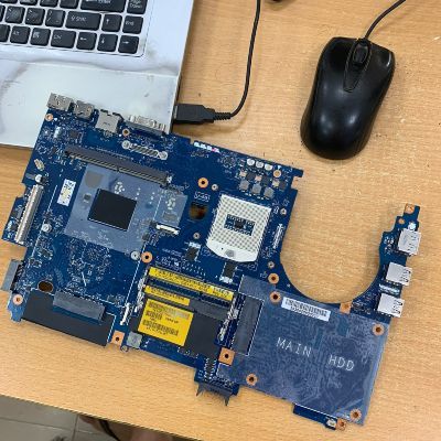 Mainboard laptop Dell Precision M4800