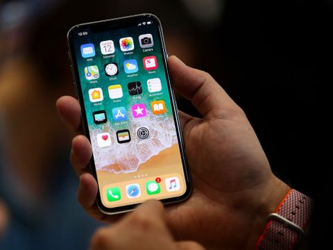 Màn Hình Super Amoled Là Gì? Có Cần Thiết Thay Thế Cho Amoled Và Oled?