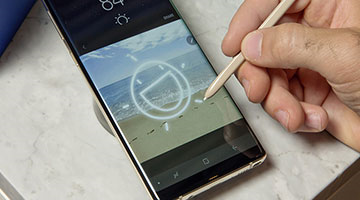 Mang tính năng Live Message lên máy Android 7 khác