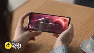 Smartphone bí ẩn trong video quảng cáo tai nghe của Sony gây chú ý với camera dưới màn hình, nghi là Xperia 1 IV