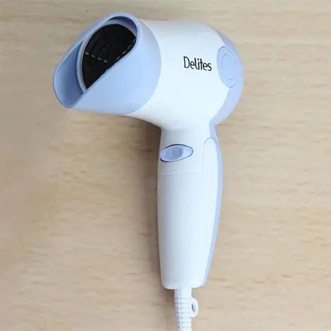 Máy sấy tóc Delites MST01 EMC BL Màu Xanh