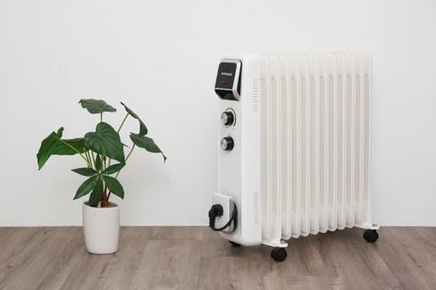 Máy sưởi dầu Sunhouse 13 lá SHD7084 - KG