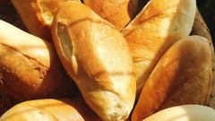  Cách làm bánh mì truyền thống bằng máy và lò nướng cực thơm ngon tại nhà 
