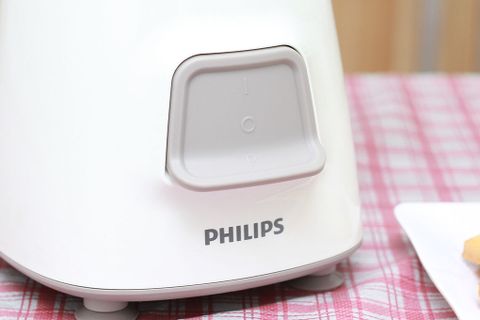 Máy xay sinh tố Philips HR2051