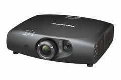  Máy chiếu Panasonic PT-RZ475U 