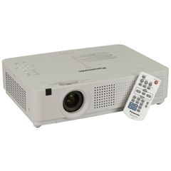  Máy chiếu Panasonic PT-VX42ZA 