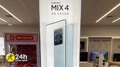  Xiaomi Mi MIX 4 lộ poster quảng cáo: Gần như chắc chắn dùng camera ẩn, còn cụm camera sau cũng ấn tượng không kém 
