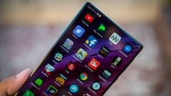  Những hình ảnh và thông tin đầu về Xiaomi Mi 11: Màn hình 6.9 inch độ phân giải 2K, chip Snapdragon 875, camera 192MP 