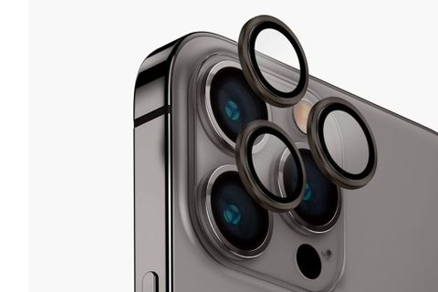 Miếng dán camera iPhone 15 Pro Max OPTIX ALUMINIUM UNIQ