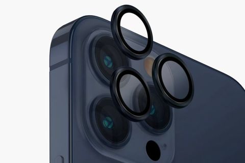Miếng dán camera iPhone 15 Pro Max OPTIX ALUMINIUM UNIQ