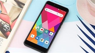 Tết này mua smartphone tặng cho ông bà thì thật là ý nghĩa biết bao, bật mí là giá chỉ loanh quanh 1 triệu thôi nhé!