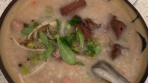 Cách nấu cháo lòng miền Trung thơm ngon hấp dẫn đơn giản tại nhà