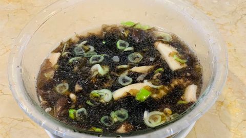 2 Cách nấu canh rong biển thịt bằm thơm lừng không tanh cực thanh mát