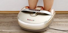  So sánh máy massage chân và thảm massage chân. Nên mua loại nào tốt? 