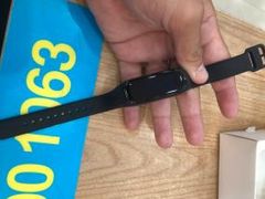  Vòng tay thông minh Samsung Galaxy Fit2 đen 