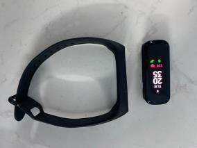 Vòng tay thông minh Samsung Galaxy Fit2 đen