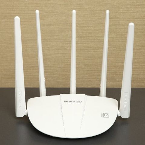 Router Wifi Chuẩn AC1200 Băng Tần Kép Totolink A810R Trắng