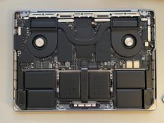  Ngắm Nhìn Cấu Tạo Bên Trong Của Macbook Pro 2021 