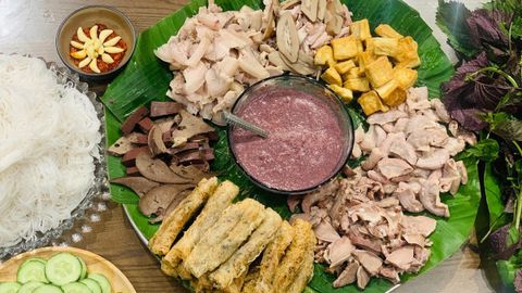 Cách làm bún đậu mắm tôm mẹt đầy đủ ngon ngất ngây ăn một lần là ghiền