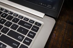  Nút Nguồn Mạch Nguồn Sony Vaio Vgn-Z690Pab 