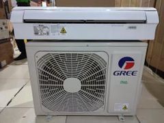 Điều hòa Gree Inverter 9000 BTU GWC09FB-K6D9A1W 
