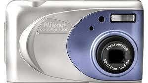 Nikon Coolpix 2000