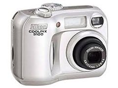  Nikon Coolpix 3100 