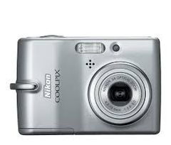  Nikon Coolpix L10 