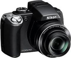  Nikon Coolpix P90 