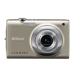  Nikon Coolpix S2700 