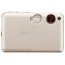 Nikon Coolpix S3000