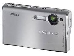  Nikon Coolpix S7 