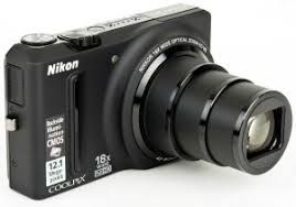 Nikon Coolpix S9500