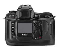  Nikon D100 