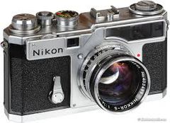  Nikon S 