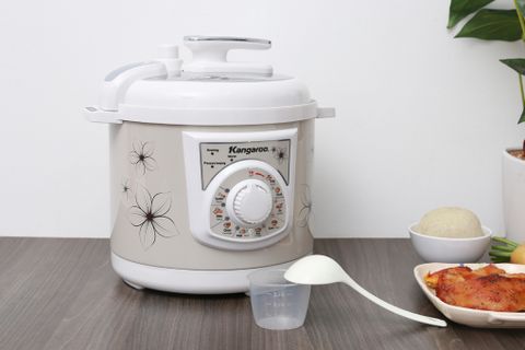 Nồi áp suất điện Kangaroo KG286