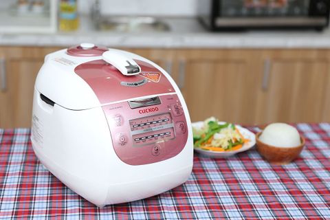 Nồi cơm áp suất điện tử Cuckoo CRP-G1015M Màu hồng