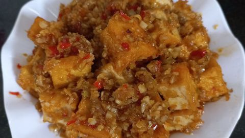 Cách làm đậu hũ kho sả ớt chay cay nồng, hấp dẫn cho bữa cơm bắt vị