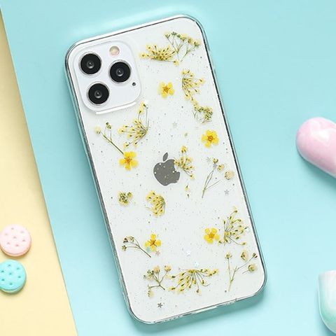 Ốp lưng iPhone 12/12 Pro Nhựa dẻo Dry Flower MEEKER CN1013 Vàng
