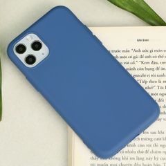  Ốp lưng iPhone 11 Pro Nhựa dẻo Silicone Felt COSANO Xanh navy 