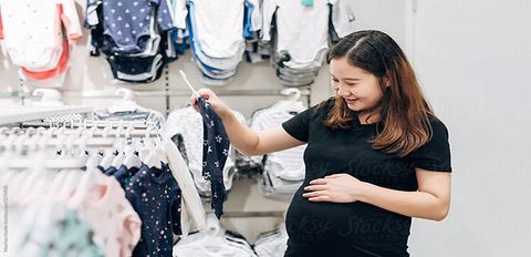 Kinh nghiệm mua đồ sơ sinh tiết kiệm nhưng vẫn đầy đủ cho bé