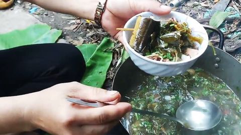 Cách nấu lẩu lươn lá giang thơm ngon, bắt vị cực hấp dẫn