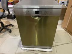  Máy rửa chén độc lập Bosch SMS63L08EA 